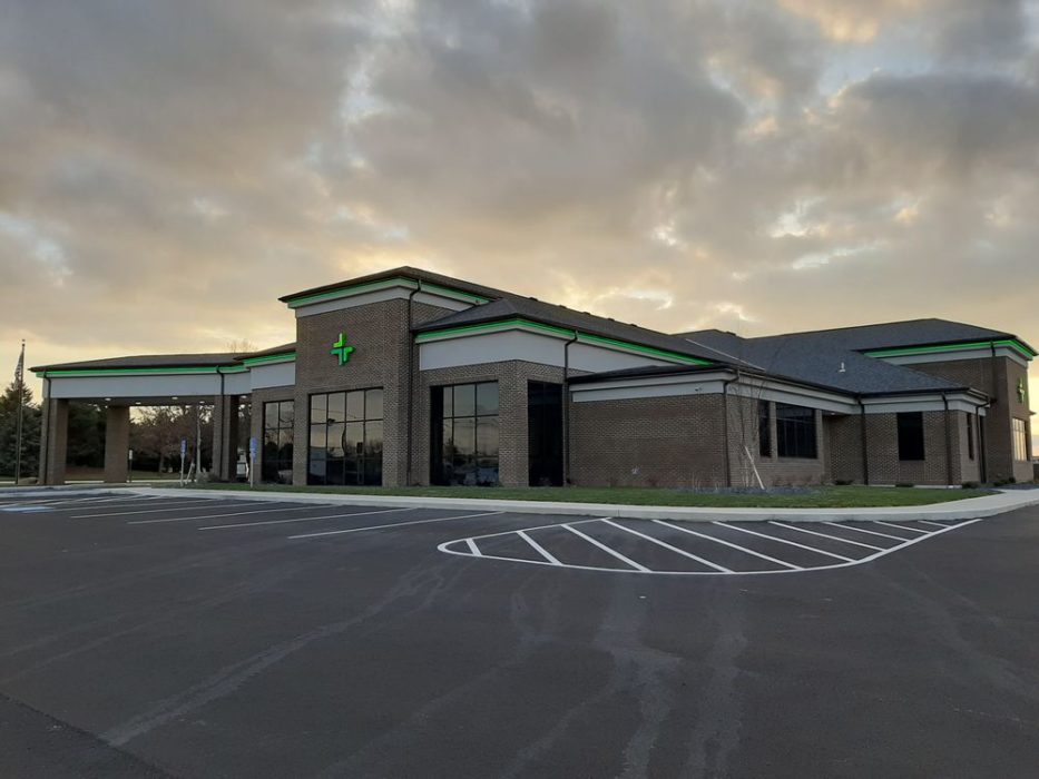 Exterior of the newly finished medical office facility for Lima Memorial located in Wapakoneta, Ohio. A project by H.A. Dorsten, Inc.